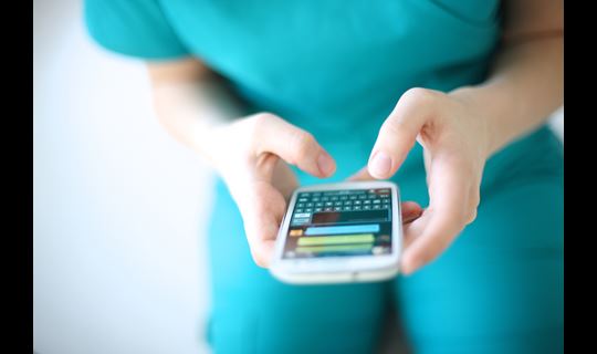 texting nurse